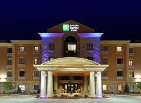 Отель Holiday Inn Express Hotel & Suites Texarkana East, an IHG Hotel  Тексаркана